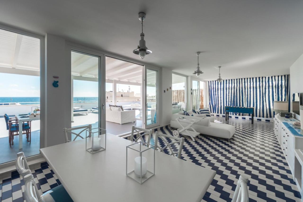 Casa Del Faro Apartment Torre Canne Bagian luar foto