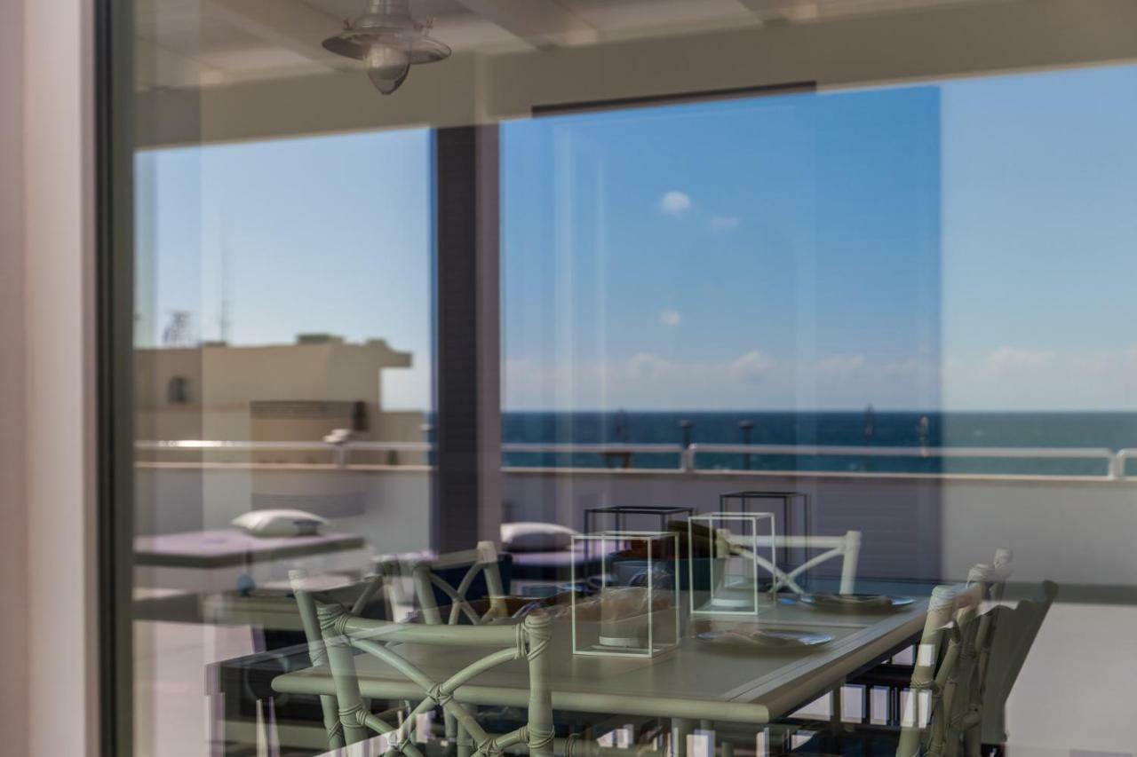 Casa Del Faro Apartment Torre Canne Bagian luar foto